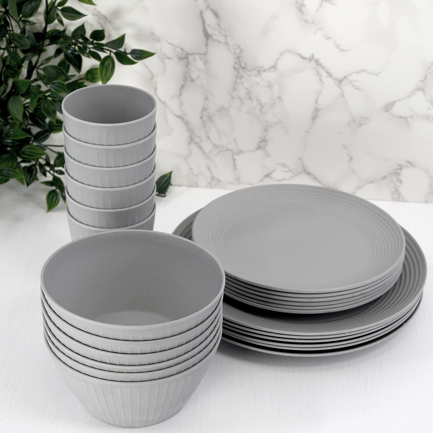 24pcs Grey Picnic Set Dinner Plate Tableware Outdoor Party Beach Camping Travel BBQ Set Lightweight Serving Bowls Cups Plates Dinnerware Set for 6 People